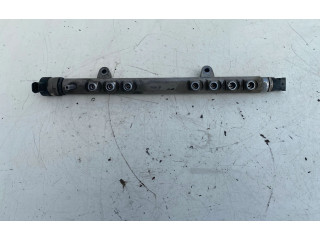 Vstřikovací lišta 30777759, 0445215025   Volvo V60    D5204T2 