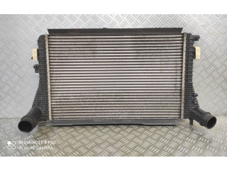 Интеркулер  3C0145805AM   Volkswagen Tiguan 