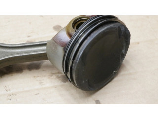 Píst R079M, R079M   Audi RS6    CWUB 