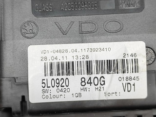 Панель приборов 5L0920840G, A2C53390106   Skoda Yeti (5L)       