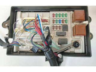 Блок предохранителей  8267050080, 3H220340   Lexus LS 430    