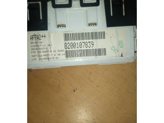 Дисплей    8200107839   Renault Megane II