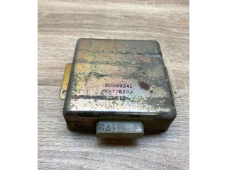 Блок комфорта MD089241, K8T76272   Mitsubishi Space Wagon   