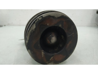 Píst 085190   Citroen C4 I  pro naftový motor 2.0  