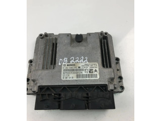 Řídící jednotka 9808016480, 0281030548   Peugeot 2008 I 2014