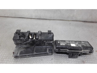   Pojistková skříňka    Honda HR-V 1999