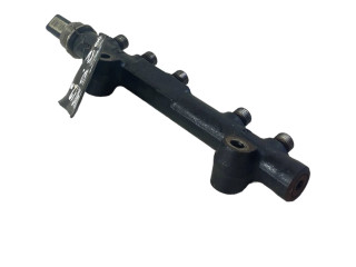 Vstřikovací lišta 9670076780, 9685297580   Volvo V40     