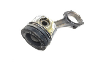 Píst 0217742   Toyota Land Cruiser (J200)     