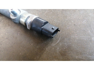 Vstřikovací lišta 0445216002, 0281002475   BMW 5 E39  pro naftový motor 2.5  