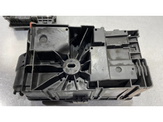 Блок предохранителей  96982038   Chevrolet Orlando    