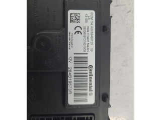 Řídící jednotka 682006438R   Renault Captur 2013