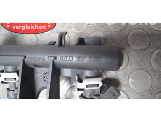 Топливная рампа 8200292590, 8200286064   Renault Twingo II  