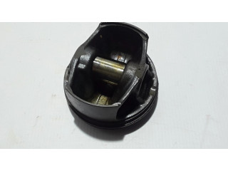 Píst 32213692   Volvo XC40  pro benzínový motor 2.0  