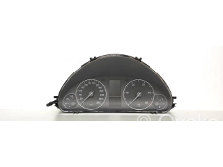 Přístrojová deska  Mercedes-Benz C W203 2003 A2035405148, 110080327004  