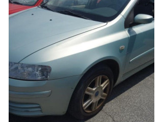  рейка  Колонка рулевая    Fiat Stilo  -  года