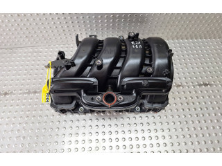 Топливная рампа 17101-24020   Toyota Corolla E210 E21  