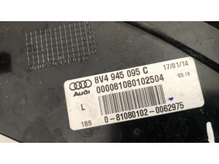 Задний фонарь  8V4945095C    Audi A3 S3 8V   2013-2019 года