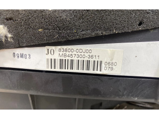 Přístrojová deska  Toyota Yaris 2007 838000DJ00, MB4573003611  