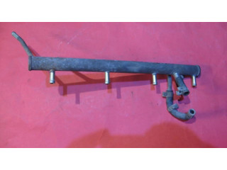Vstřikovací lišta 9028160221   Opel Kadett E   0.0  