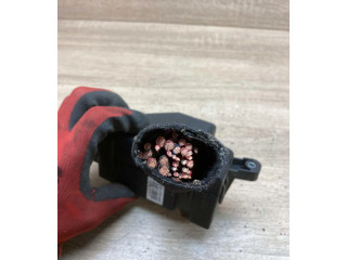 Блок предохранителей  2061751486   Mazda 626    