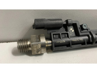 Vstřikovač 7639994   BMW 2 F22 F23  pro benzínový motor 3.0  