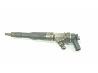 Vstřikovač 13537794435   BMW 3 E90 E91  pro naftový motor 3.0  