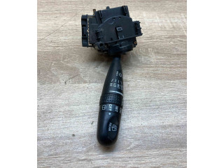 Vstřikovací lišta 02290173738, L08   Toyota Corolla E120 E130     