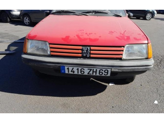 Zpětné zrcátko  Peugeot 205 1988  8148A2, 8148A2  
