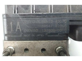Jednotka ABS 4451042070, 1338000010   Toyota RAV 4 (XA10) 2001