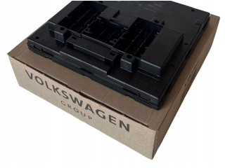 Комфортный модуль 5Q0937085CJ    Volkswagen Tiguan