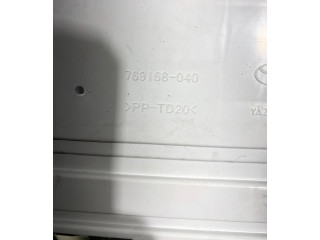 Přístrojová deska  Toyota Land Cruiser (J150) 2019 769168040  