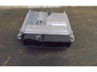 Блок управления двигателя 04L907445G, 04L907445G   Skoda Karoq