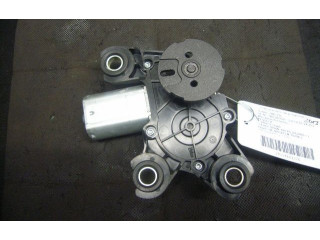 Моторчик заднего дворника 9683364380    Peugeot Partner