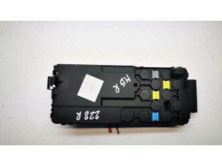 Блок предохранителей 2115452601, 013948411   Mercedes-Benz R W251    