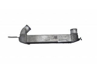 Интеркулер  52401027, 13127137   Opel Meriva A 1.7