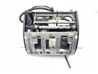 Дисплей    4E08577273F   Audi A8 S8 D3 4E