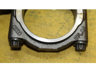 Píst 07L107103R   Audi A8 S8 D3 4E     