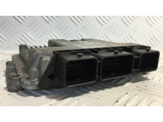 Řídící jednotka 8200389519   Renault Trafic II (X83) 2005