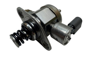 Vstřikovací čerpadlo 06K127028B   Audi A5 8T 8F     
