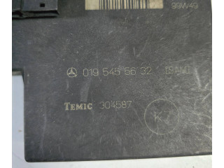  Pojistková skříňka 0195455632, 304587   Mercedes-Benz E W210 1999
