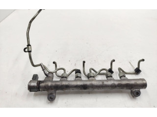 Vstřikovací lišta 31303612, 42370100AA   Volvo V60     