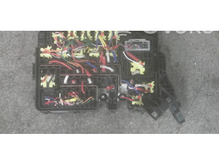 Блок предохранителей 91335-H8380FOR   KIA Stonic    