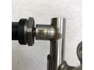 Vstřikovací lišta PE2713150, 261545155   Mazda CX-5 II  pro benzínový motor 2.0  