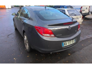 Моторчик дворников 39057204    Opel Insignia A