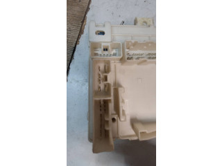 Блок предохранителей  MN108319   Mitsubishi Colt    