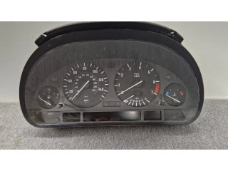 Přístrojová deska  BMW 7 E38 2000 6906112  