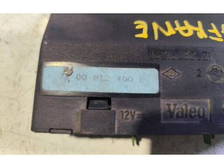 Блок управления двигателя 7700812400E   Renault Safrane