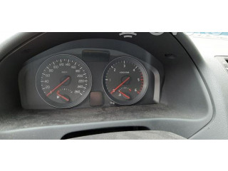 Панель приборов 31296228   Volvo S40       