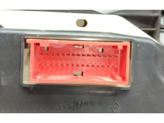 Панель приборов 8200390132   Nissan Primastar       