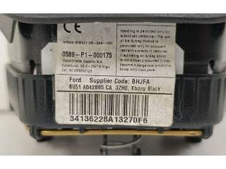 Подушка безопасности водителя 8V51A042B85CA, 34136228A   Ford B-MAX